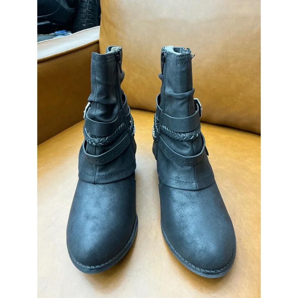 POP Faithe Ankle Boots Womens 8 Black Distressed Buckle Chain